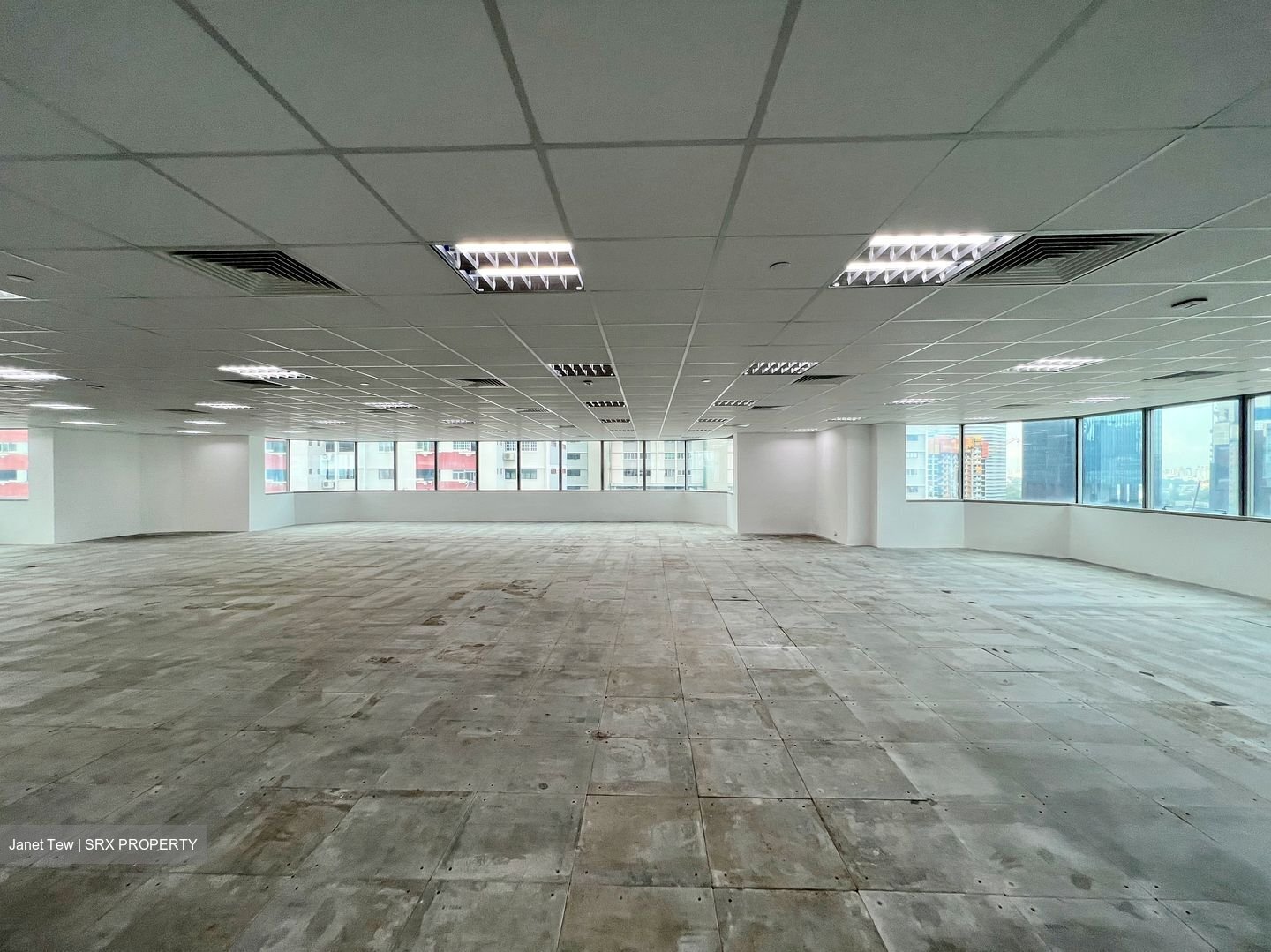 Odeon Towers (D7), Office #457514041